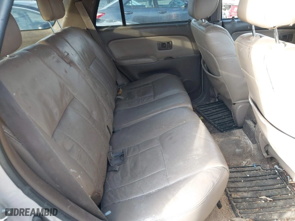 1998 Toyota 4Runner Limited with VIN JT3HN87R6W0137495, listed as a IAAI auction lot 41652722 with 322,165 mi miles. Bid and sale history available at carsss.com. Image 8.