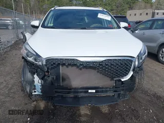 2018 Kia Sorento LX V6 with VIN 5XYPGDA52JG374276, listed as a IAAI auction lot 41825942 with 57,690 mi miles. Bid and sale history available at carsss.com. Image 13.