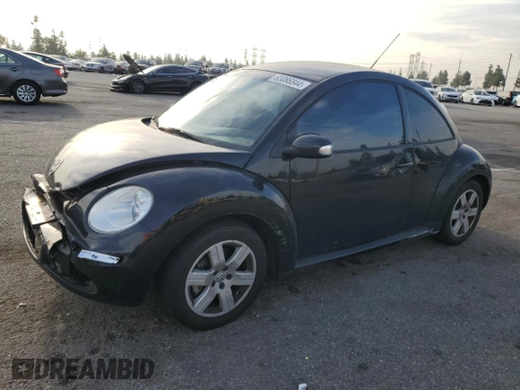2007 Volkswagen New Beetle Coupe with VIN 3VWPG31C77M509754, listed as a Copart auction lot 83086844 with 50,160 mi miles and Salvage Title. Bid and sale history available at carsss.com. Image 1.