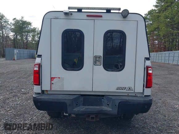 2016 Ford Super Duty F-250 SRW XLT with VIN 1FT7X2B67GEA39611, listed as a IAAI auction lot 41750797 with 33,787 mi miles. Bid and sale history available at carsss.com. Image 16.
