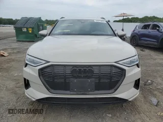 2022 Audi e-tron Premium Plus with VIN WA1LAAGE5NB009526, listed as a Copart auction lot 63073355 with 46,142 mi miles and Salvage title. Bid and sale history available at DreamBid. Image 5.