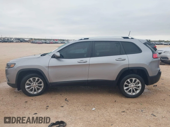2021 Jeep Cherokee Latitude with VIN 1C4PJLCB7MD134643, listed as a IAAI auction lot 40922669 with 58,217 mi miles. Bid and sale history available at carsss.com. Image 14.