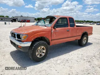 1997 Toyota Tacoma with VIN 4TAWM72N1VZ233030, listed as a Copart auction lot 59620565 with 348,613 mi miles and Salvage title. Bid and sale history available at DreamBid. Image 1.