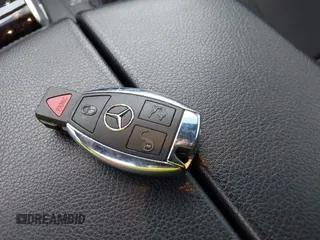 2018 Mercedes-Benz GLE 43 AMG with VIN 4JGDA6EB4JB115925, listed as a IAAI auction lot 40773468 with 52,579 mi miles and . Bid and sale history available at DreamBid. Image 11.