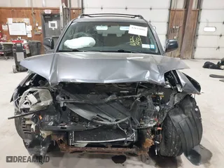 2003 Toyota 4Runner SR5 with VIN JTEZU14R430012923, listed as a IAAI auction lot 42035886 with 161,621 mi miles. Bid and sale history available at carsss.com. Image 12.