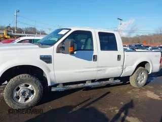 2010 Ford Super Duty F-250 SRW XL with VIN 1FTSW2B51AEA18636, listed as a IAAI auction lot 41401961 with 212,781 mi miles. Bid and sale history available at carsss.com. Image 6.