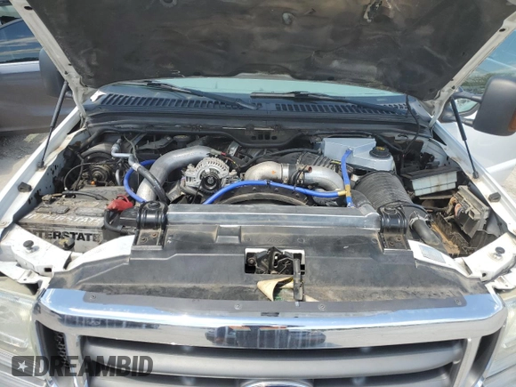 2004 Ford F-250 XL with VIN 1FTNX21P04EA92082, listed as a Copart auction lot 55311935 with 217,363 mi miles and Salvage title. Bid and sale history available at DreamBid. Image 11.