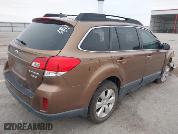 2011 Subaru Outback 2.5i Limited Pwr Moon with VIN 4S4BRBKC3B3418826, listed as a IAAI auction lot 41877354 with 110,372 mi miles. Bid and sale history available at carsss.com. Image 4.