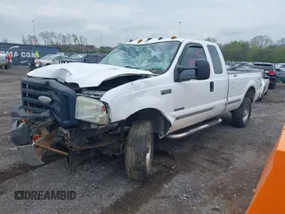 1999 Ford Super Duty F-250 XL with VIN 1FTNX21F5XED46431, listed as a IAAI auction lot 41918964 with 269,834 mi miles. Bid and sale history available at carsss.com. Image 2.
