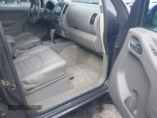 2015 Nissan Frontier SV with VIN 1N6AD0EV6FN751948, listed as a IAAI auction lot 42063935 with 52,244 mi miles and . Bid and sale history available at DreamBid. Image 5.
