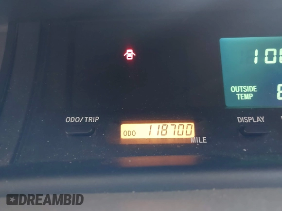 2000 Toyota Avalon XL z VIN 4T1BF28B7YU005222, wystawiony jako IAAI lot #42310903 z przebiegiem 118 700 mil mil oraz . Historia ofert i sprzedaży dostępna na DreamBid. Obrazek 7.