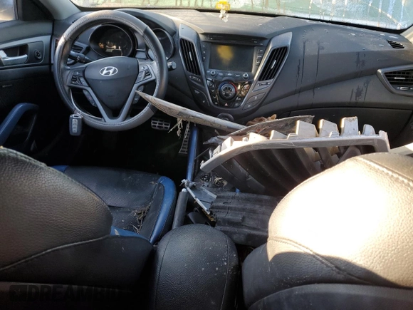 2013 Hyundai Veloster Turbo with VIN KMHTC6AE7DU105341, listed as a Copart auction lot 88179185 with Not provided miles and Salvage title. Bid and sale history available at DreamBid. Image 8.