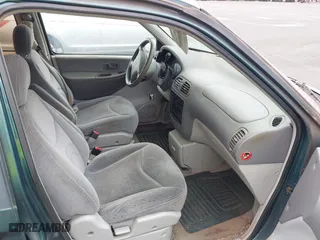1997 Nissan Quest XE with VIN 4N2DN1114VD806288, listed as a IAAI auction lot 41280822 with 162,106 mi miles. Bid and sale history available at carsss.com. Image 5.