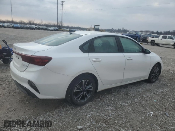 2024 Kia Forte LXS with VIN 3KPF24AD9RE784051, listed as a Copart auction lot 46370625 with 8,672 mi miles and Salvage Title. Bid and sale history available at DreamBid. Image 3.