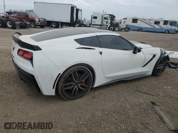 2014 Chevrolet Corvette Z51 1LT z VIN 1G1YH2D77E5102297, wystawiony jako Copart lot #82313414 z przebiegiem 44 124 mil mil oraz Szkoda całkowita • Salvage title. Historia ofert i sprzedaży dostępna na DreamBid. Obrazek 3.