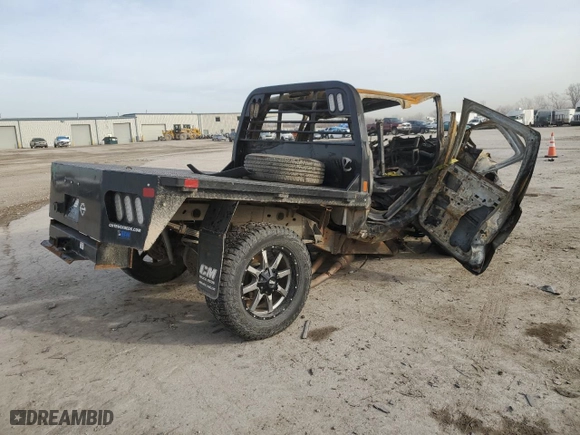 2002 Chevrolet Silverado 1500HD LT with VIN 1GCGK13U02F246396, listed as a Copart auction lot 85023234 with 0 mi miles and Salvage Title. Bid and sale history available at carsss.com. Image 3.