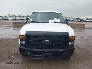 2008 Ford Super Duty F-250 SRW XL with VIN 1FTSX20R78EB67467, listed as a IAAI auction lot 41945924 with 98,158 mi miles. Bid and sale history available at carsss.com. Image 12.