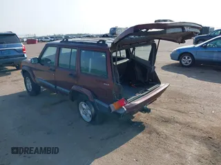 2000 Jeep Cherokee with VIN 1J4FF48S8YL222764, listed as a IAAI auction lot 42365593 with 199,952 mi miles and . Bid and sale history available at DreamBid. Image 3.