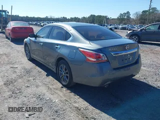 2014 Nissan Altima 2.5 with VIN 1N4AL3AP8EN354535, listed as a IAAI auction lot 41608309 with 172,110 mi miles. Bid and sale history available at carsss.com. Image 3.