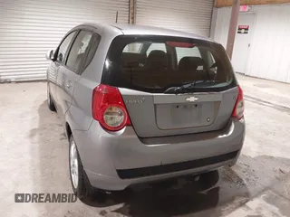 2009 Chevrolet Aveo 1LT with VIN KL1TD66E09B663679, listed as a IAAI auction lot 41911920 with 69,579 mi miles and . Bid and sale history available at DreamBid. Image 3.