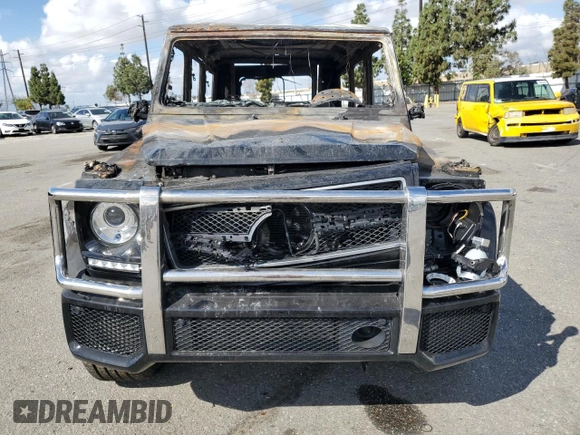 2018 Mercedes-Benz G 63 AMG z VIN WDCYC7DH9JX294083, wystawiony jako Copart lot #56709625 z przebiegiem Nie podano mil oraz Nie do naprawy • Non repairable. Historia ofert i sprzedaży dostępna na DreamBid. Obrazek 5.