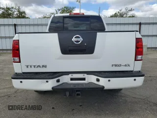 2011 Nissan Titan SL with VIN 1N6AA0EC7BN326725, listed as a Copart auction lot 47419885 with 173,116 mi miles and Clean Title. Bid and sale history available at carsss.com. Image 6.