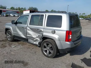 2014 Jeep Patriot High Altitude z VIN 1C4NJPFAXED854361, wystawiony jako IAAI lot #41835367 z przebiegiem 73 027 mil mil oraz . Historia ofert i sprzedaży dostępna na DreamBid. Obrazek 3.