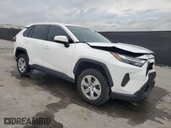 2024 Toyota RAV4 LE with VIN 2T3K1RFV0RC263340, listed as a Copart auction lot 47829455 with 55,101 mi miles and Salvage Title. Bid and sale history available at carsss.com. Image 4.
