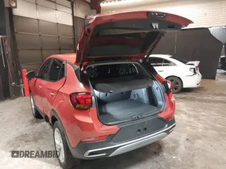 2024 Buick Encore GX Preferred с VIN KL4AMCSL6RB014353, выставлен на аукционе IAAI как лот 41948761 с пробегом 7 123 миль миль и . История ставок и продаж доступна на DreamBid. Изображение 3.
