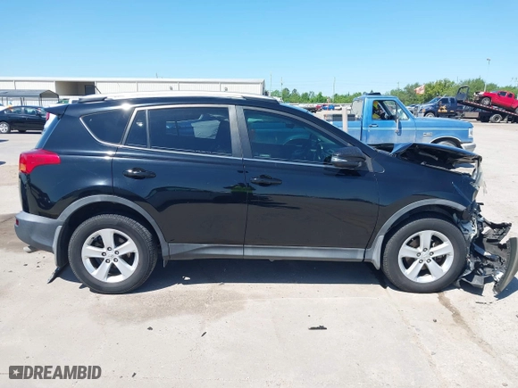 2014 Toyota RAV4 XLE with VIN 2T3WFREV6EW103184, listed as a IAAI auction lot 41966617 with 116,533 mi miles. Bid and sale history available at carsss.com. Image 13.