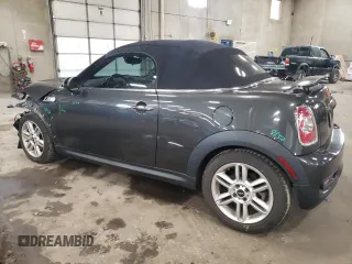 2013 MINI Roadster S z VIN WMWSY3C57DT593979, wystawiony jako Copart lot #68924454 z przebiegiem 61 578 mil mil oraz Szkody całkowita. Historia ofert i sprzedaży dostępna na DreamBid. Obrazek 2.