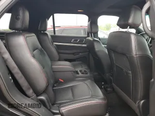 2017 Ford Explorer Sport z VIN 1FM5K8GT5HGB20714, wystawiony jako Copart lot #58345785 z przebiegiem 135 976 mil mil oraz Czysty tytuł • Clean title. Historia ofert i sprzedaży dostępna na DreamBid. Obrazek 11.