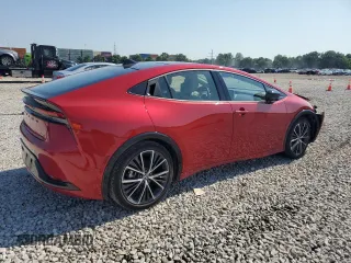 2024 Toyota Prius LE with VIN JTDADABU2R3008353, listed as a Copart auction lot 63567035 with 1,664 mi miles and Salvage title. Bid and sale history available at DreamBid. Image 3.