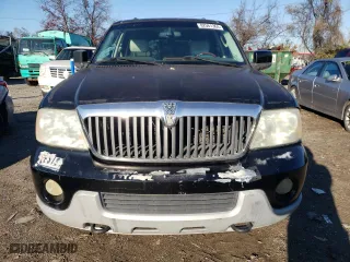 2004 Lincoln Navigator Luxury with VIN 5LMFU27R24LJ00905, listed as a Copart auction lot 82561364 with 181,618 mi miles and Clean Title. Bid and sale history available at carsss.com. Image 5.