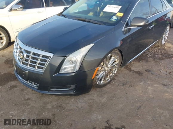2013 Cadillac XTS with VIN 2G61N5S34D9231315, listed as a IAAI auction lot 41092660 with 206,093 mi miles. Bid and sale history available at carsss.com. Image 6.