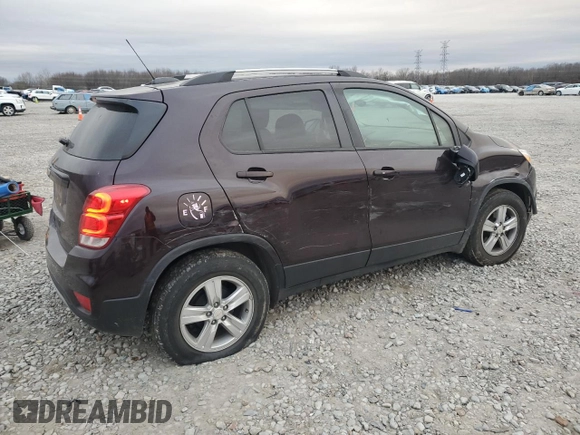 2021 Chevrolet Trax LT with VIN KL7CJLSM1MB370568, listed as a Copart auction lot 44512905 with 59,991 mi miles and Salvage Title. Bid and sale history available at carsss.com. Image 3.