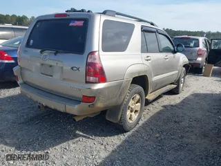 2005 Toyota 4Runner SR5 with VIN JTEZU14R050050572, listed as a IAAI auction lot 41660017 with 286,428 mi miles. Bid and sale history available at carsss.com. Image 4.