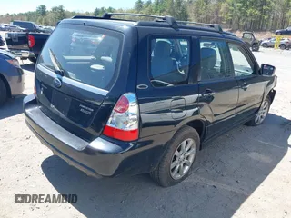 2008 Subaru Forester X с VIN JF1SG65638H728466, выставлен на аукционе IAAI как лот 42156954 с пробегом 127 933 миль миль и . История ставок и продаж доступна на DreamBid. Изображение 4.
