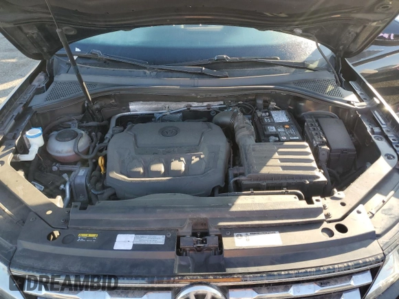 2018 Volkswagen Tiguan SEL with VIN 3VV3B7AX4JM020652, listed as a Copart auction lot 89194375 with 53,285 mi miles and Salvage Title. Bid and sale history available at DreamBid. Image 12.