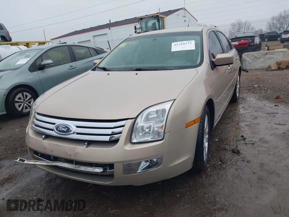 2008 Ford Fusion SEL with VIN 3FAHP08128R101909, listed as a IAAI auction lot 41568253 with 121,382 mi miles. Bid and sale history available at carsss.com. Image 17.