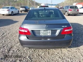 2012 Mercedes-Benz E 350 Luxury with VIN WDDHF8JBXCA621167, listed as a IAAI auction lot 41952597 with 92,498 mi miles and . Bid and sale history available at carsss.com. Image 16.