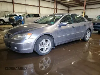 2008 Acura RL Technology with VIN JH4KB16618C004264, listed as a Copart auction lot 44070985 with 107,789 mi miles and Salvage Title. Bid and sale history available at DreamBid. Image 1.