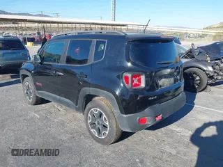 2015 Jeep Renegade Trailhawk с VIN ZACCJBCT2FPC20013, выставлен на аукционе IAAI как лот 42680212 с пробегом 285 990 миль миль и . История ставок и продаж доступна на DreamBid. Изображение 3.