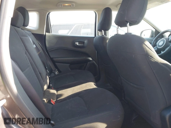 2020 Jeep Compass Sport z VIN 3C4NJCAB9LT220023, wystawiony jako IAAI lot #41999428 z przebiegiem 83 374 mil mil oraz . Historia ofert i sprzedaży dostępna na DreamBid. Obrazek 8.