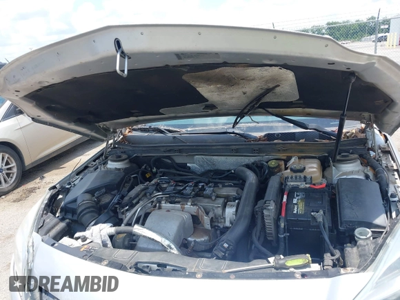 2014 Buick Regal Premium I with VIN 2G4GN5EX2E9270472, listed as a IAAI auction lot 42591013 with Not provided miles and . Bid and sale history available at DreamBid. Image 10.