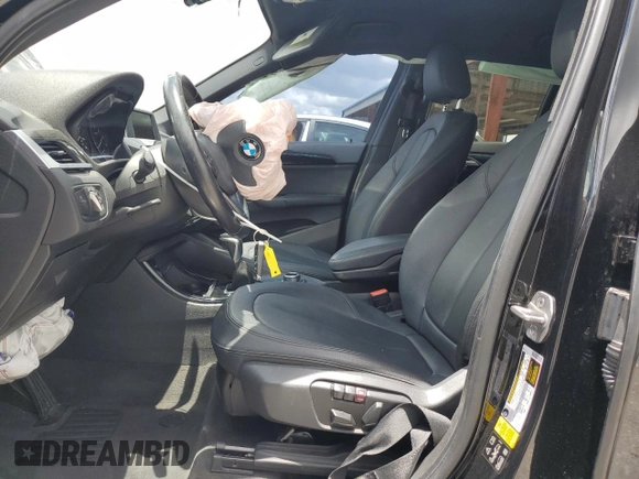 2016 BMW X1 xDrive28i z VIN WBXHT3C34G5E54952, wystawiony jako Copart lot #60713485 z przebiegiem 69 395 mil mil oraz Szkoda całkowita • Salvage title. Historia ofert i sprzedaży dostępna na DreamBid. Obrazek 7.