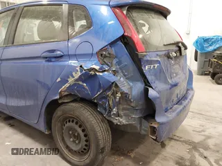 2016 Honda Fit LX z VIN JHMGK5H58GX045497, wystawiony jako IAAI lot #41515748 z przebiegiem 117 093 mil mil oraz . Historia ofert i sprzedaży dostępna na DreamBid. Obrazek 6.