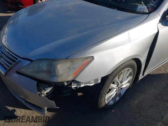 2011 Lexus ES with VIN JTHBK1EG2B2442931, listed as a IAAI auction lot 41337263 with 184,942 mi miles. Bid and sale history available at carsss.com. Image 17.