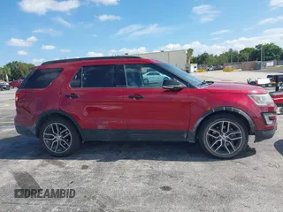 2016 Ford Explorer Sport with VIN 1FM5K8GT8GGC30512, listed as a IAAI auction lot 42190055 with 205,142 mi miles and . Bid and sale history available at carsss.com. Image 13.