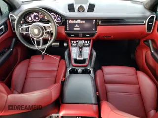2023 Porsche Cayenne GTS z VIN WP1AG2AY9PDA18420, wystawiony jako Copart lot #81271624 z przebiegiem 19 002 mil mil oraz Szkoda całkowita • Salvage title. Historia ofert i sprzedaży dostępna na DreamBid. Obrazek 8.